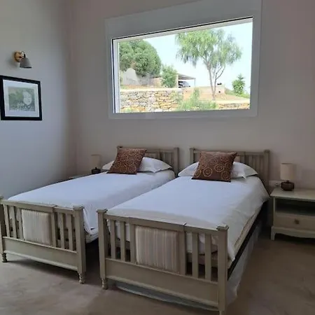 Greek Islands On 'gourna' Villa Gourna