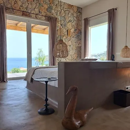 Villa Greek Islands On 'gourna' *