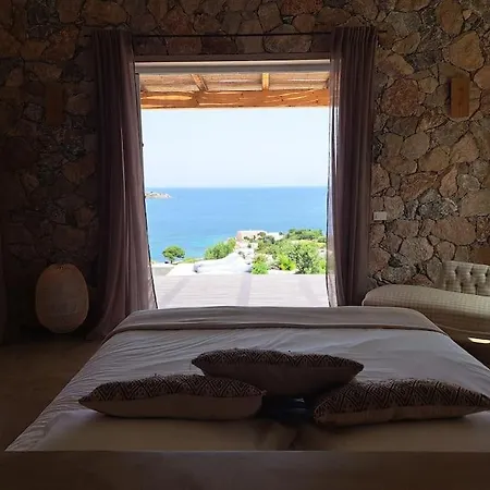 Greek Islands On 'gourna' Gourna