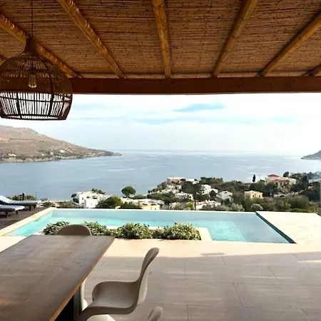 Greek Islands On 'gourna' Villa *