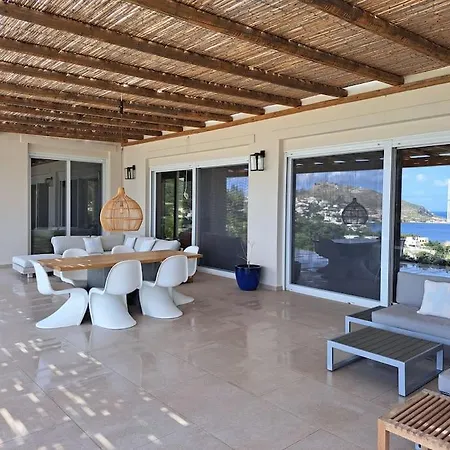 Greek Islands On 'gourna'